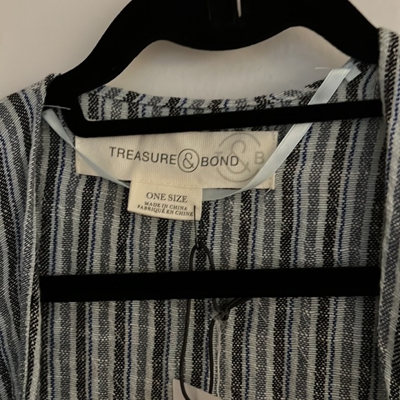 Tunic - Picture 3 of 5